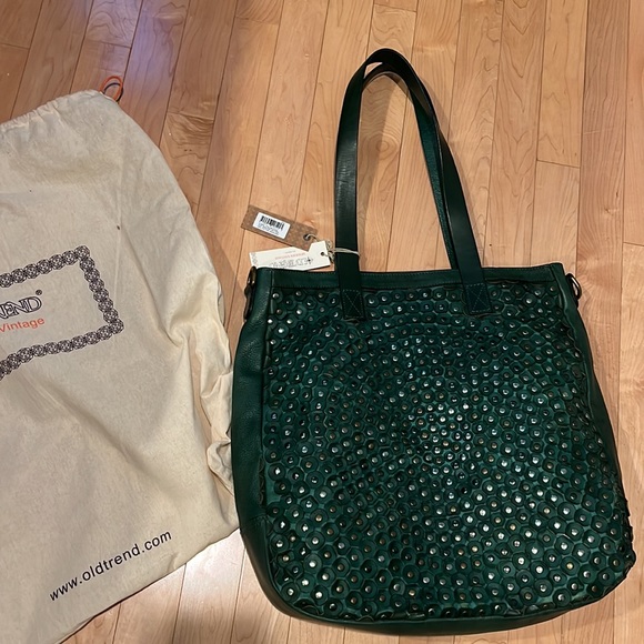 Stellar Stud Tote NWT - Picture 8 of 12